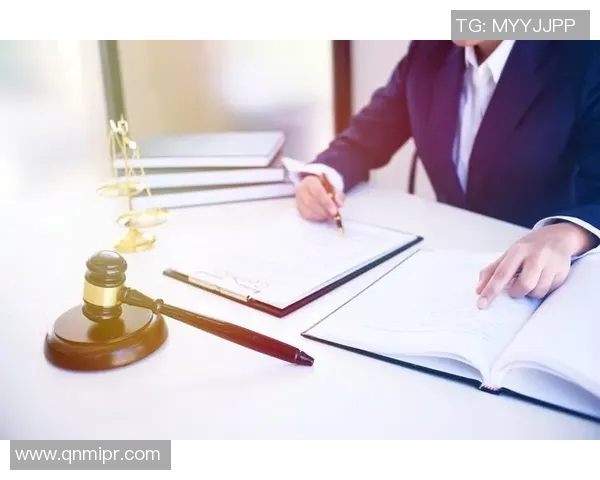 深圳足球队耐力提升之路探讨与实践分析 深圳足球队耐力提升之路探讨与实践分析