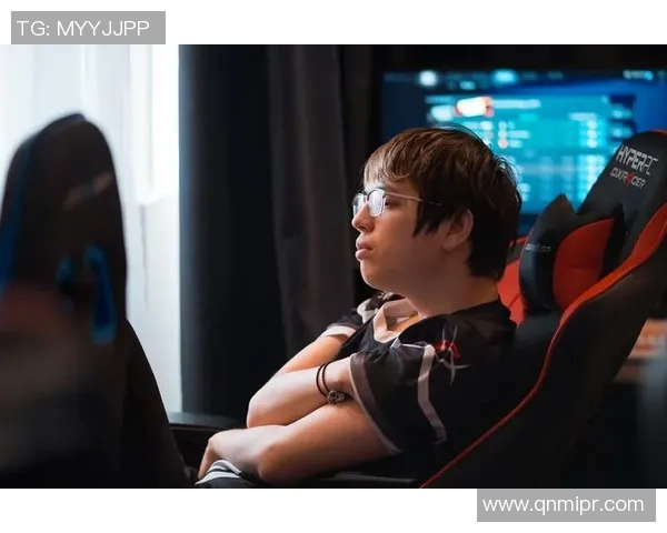 聚焦DOTA2：解析IG战队选手个人能力与团队配合的深度探讨