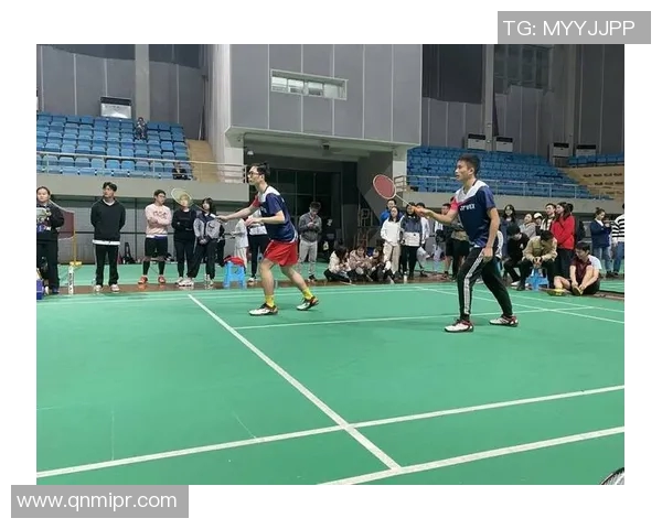 赛后分析:上海羽毛球队与重庆羽毛球队比赛经验总结与反思 赛后分析:上海羽毛球队与重庆羽毛球队比赛经验总结与反思