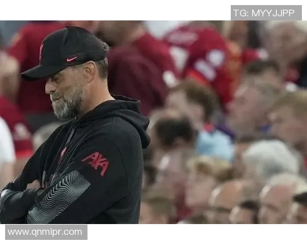 巴萨与巴西激战正酣比分揭晓引发球迷热议