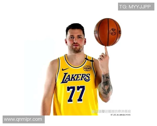 卢卡东契奇如何在NBA赛场上展现全能球员的魅力与实力